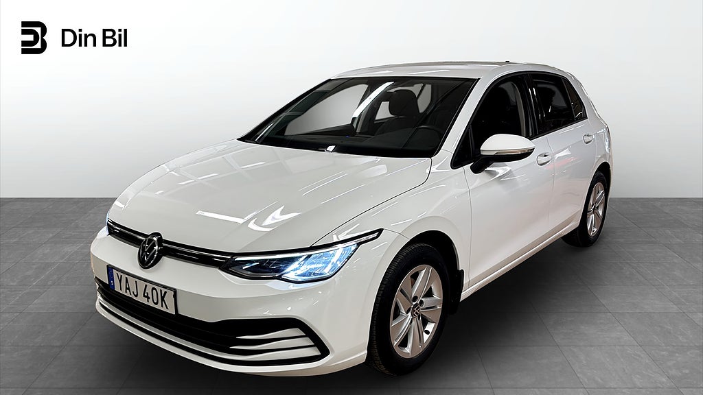 Volkswagen Golf 1.0 eTSI 110 DSG/Tonade rutor/lane assist/p.sensor