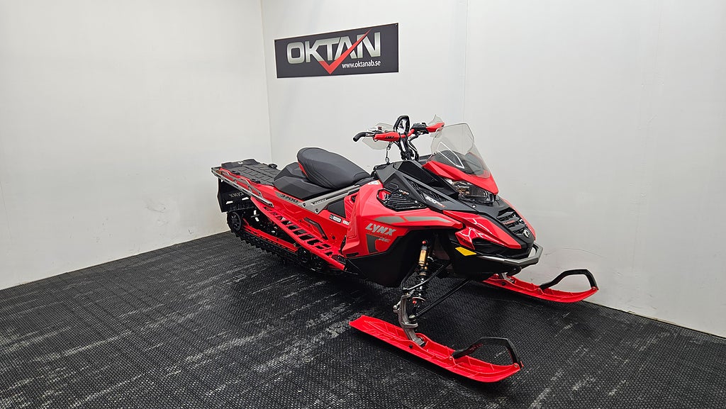 Lynx XTERRAIN RE 900 ACE T