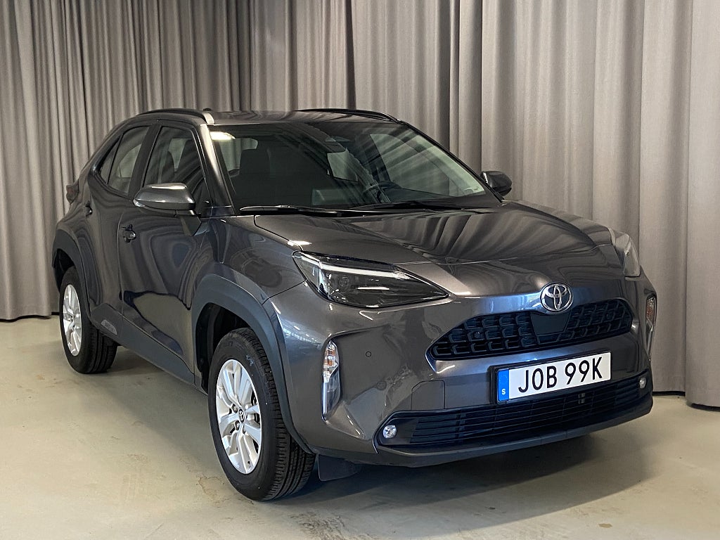 Toyota Yaris Cross Hybrid 115hk Active Säkerhetspaket Dragkrok Apple car