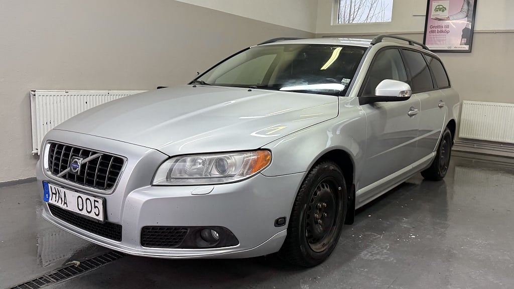 Volvo V70 2.0F Momentum Euro 4