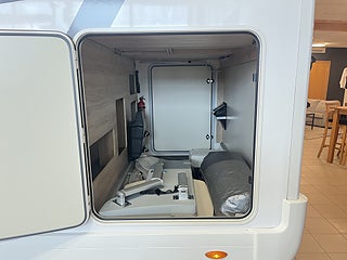 Husbil-halvintegrerad Eura Mobil PRS 720 EB 7 av 28