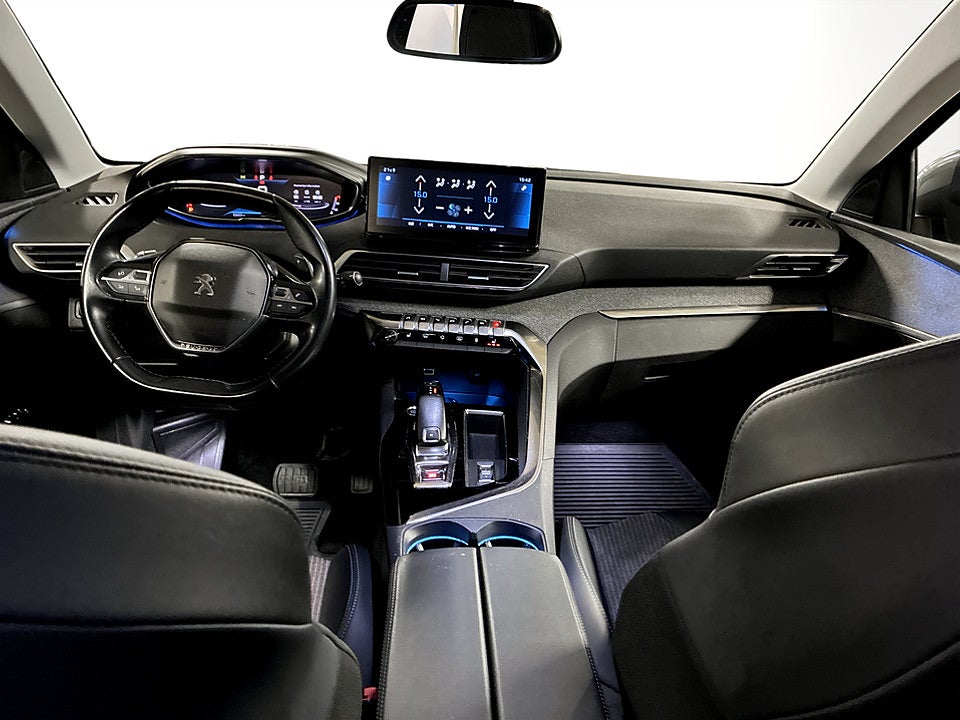 Bild på Peugeot 5008 Allure 1.2 PT 130hk Aut CARPLAY NAVI