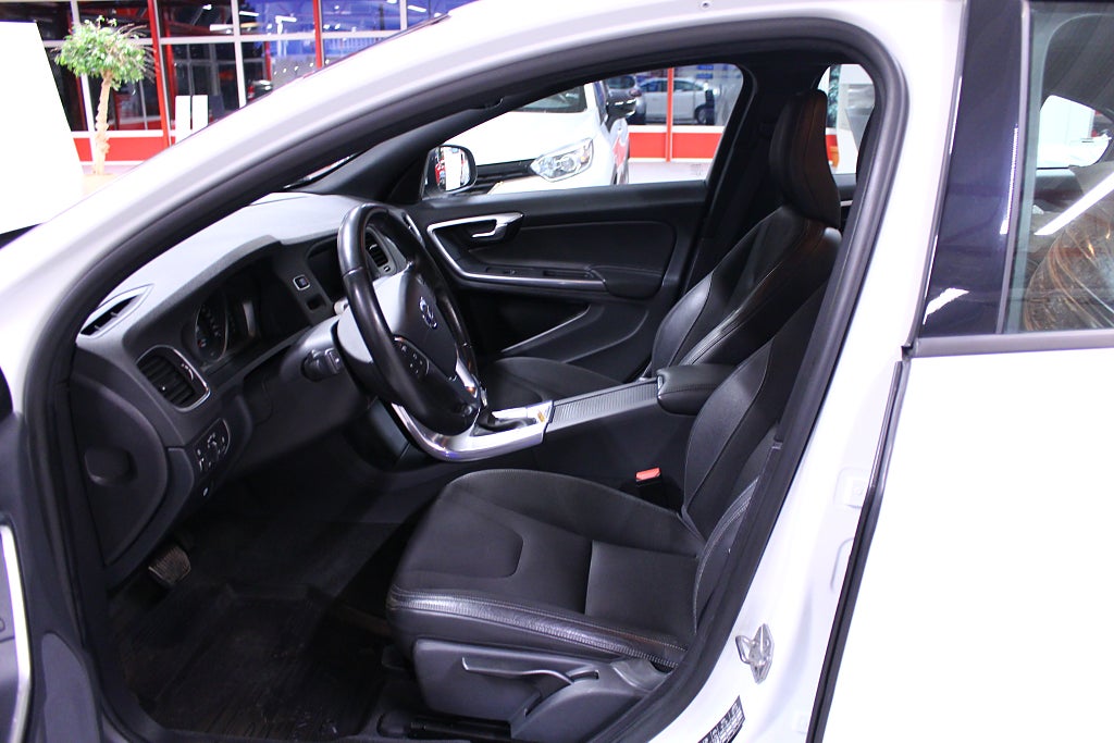 Volvo S60 2018 - miniatyr 9