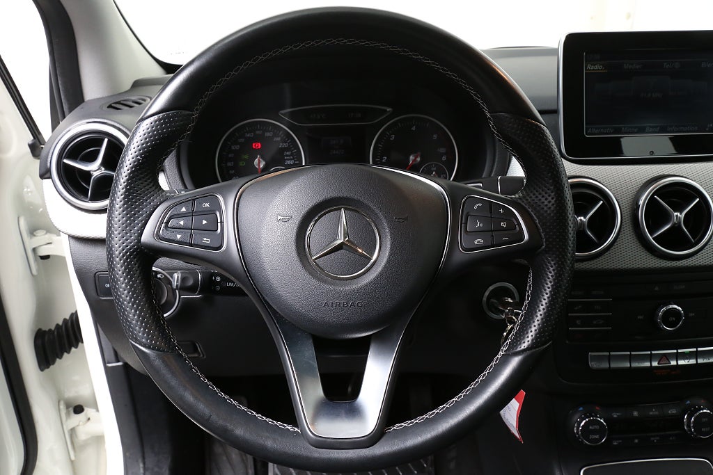 Mercedes-Benz B 180 d 7G-DCT Urban