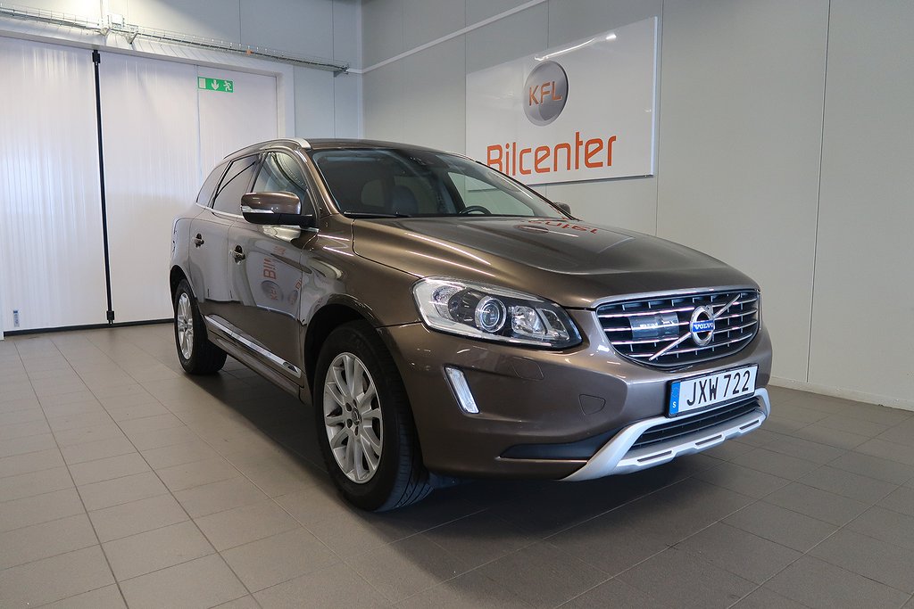 Volvo XC60 D4 AWD Summum Aut-VOC-Drag-BLIS-Skinn-SoV 190hk