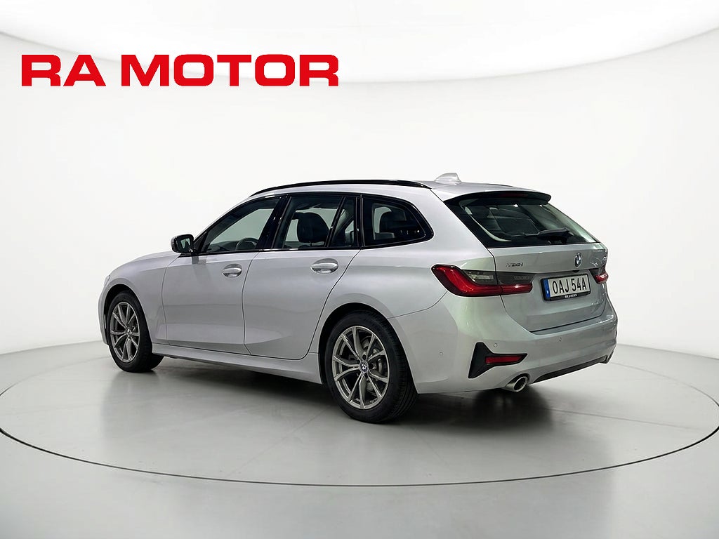 BMW 330e xDrive Touring | Sport Line | M-Ratt | P-sensorer |