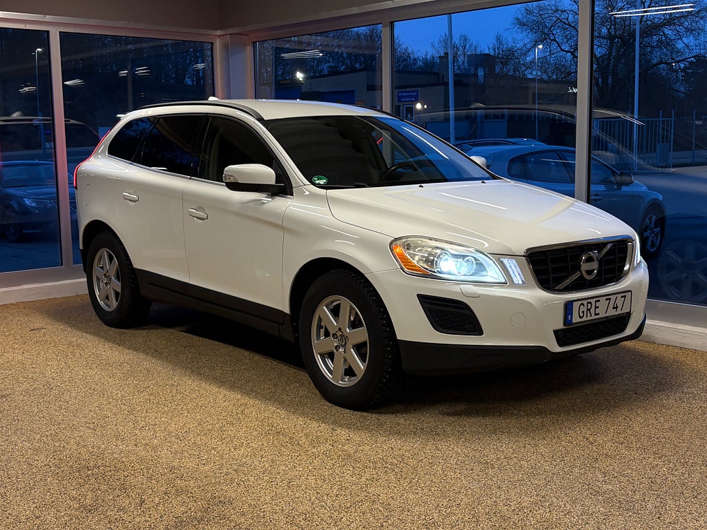Volvo XC60 D4 AWD Geartronic Momentum PDC Drag