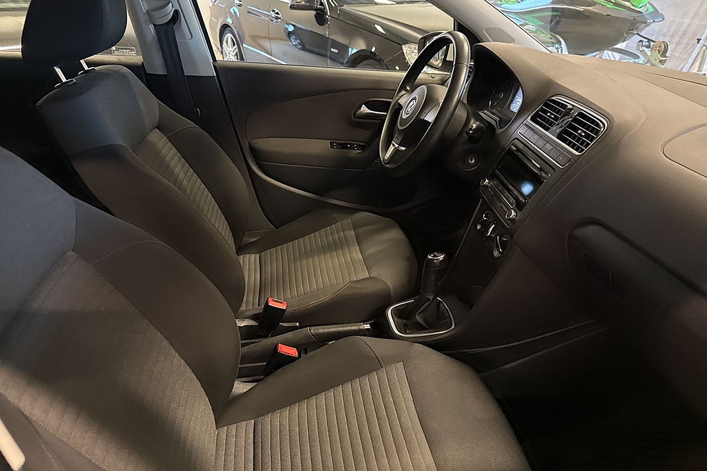 Volkswagen Polo 5-dörrar 1.4 MPI Masters M-värmare Sov Hjul miniatyr 7