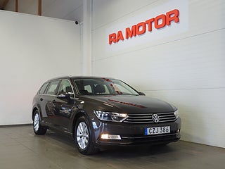 Kombi Volkswagen Passat 1 av 24