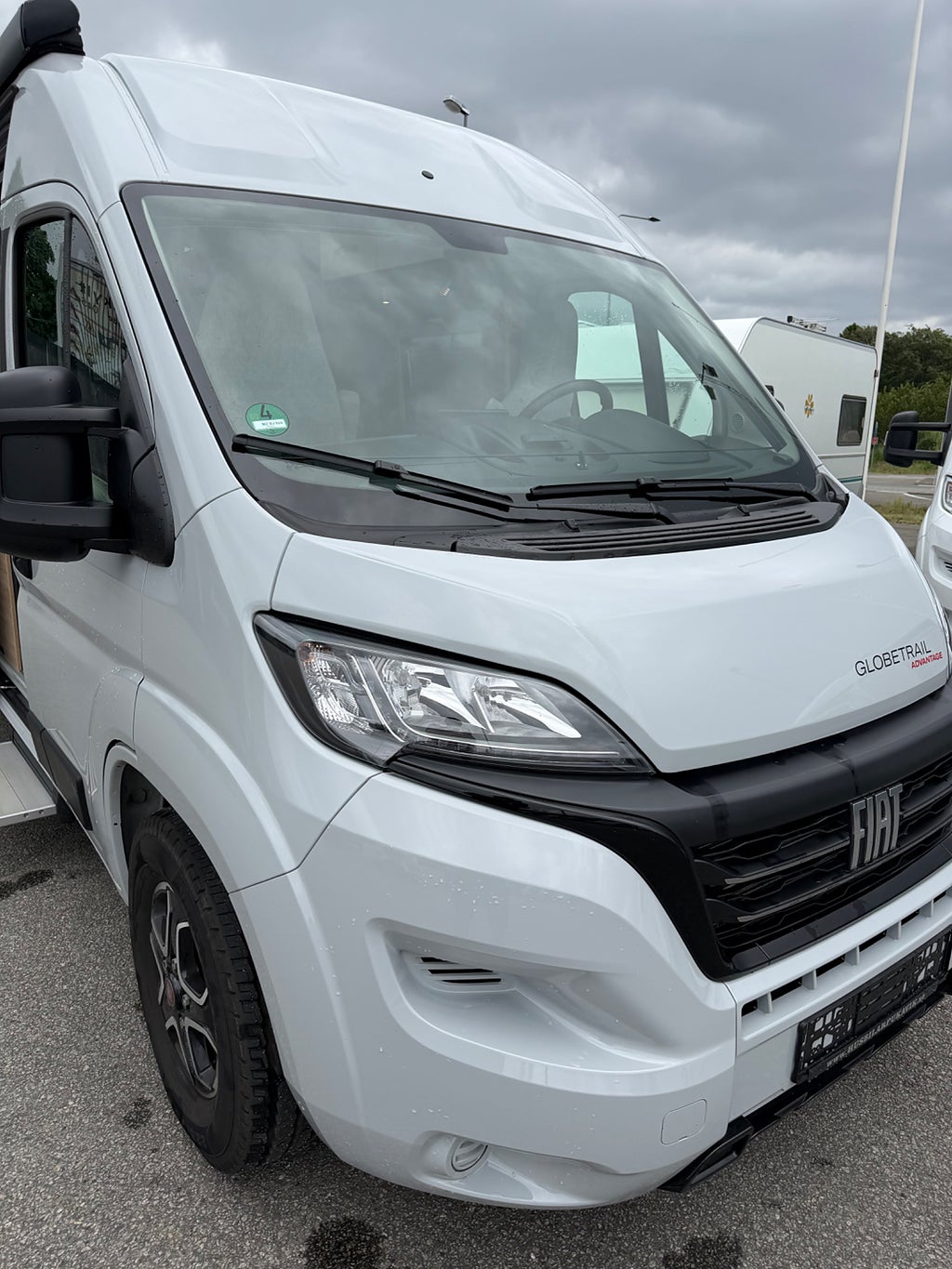 Dethleffs Globetrail Automatväxlad Solcell 800 mil 