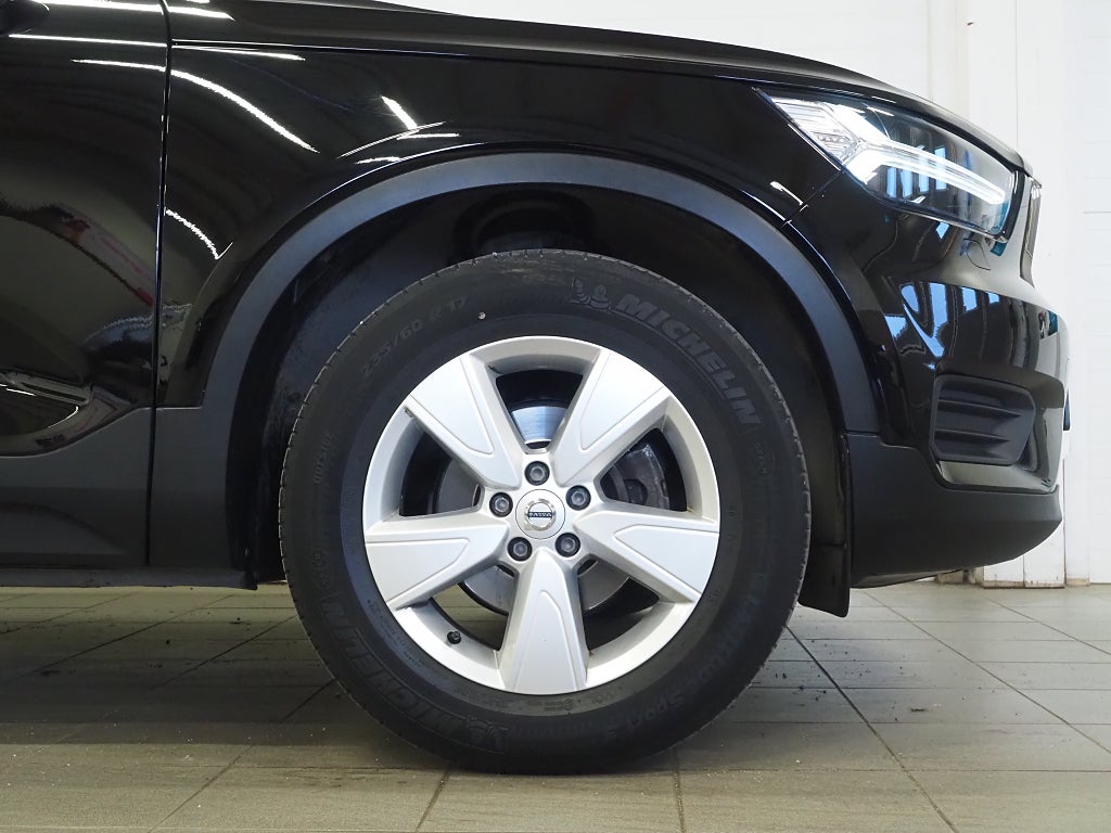 Volvo XC40 T3 Geartronic 163hk Backkamera Farthållare Lane Assist