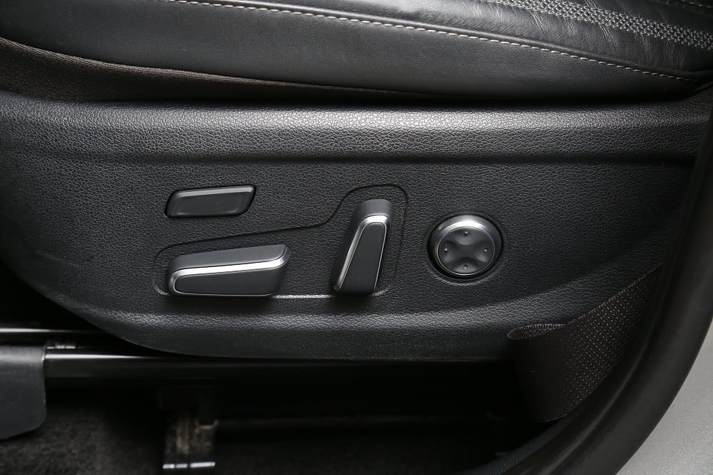 Hyundai Santa Fe PHEV 265hk 6AT 4WD 7 sits Advance Nappa Luxury pack 2023