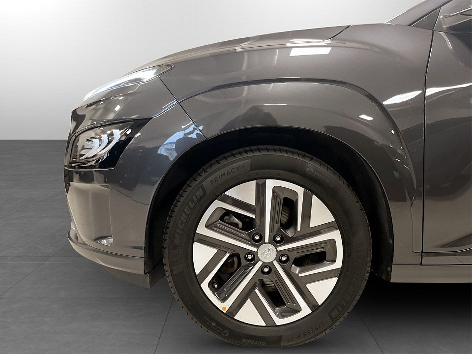 Bild på Hyundai Kona EV Essential 64 kwh 204hk Aut - B-KAMERA, KRELL