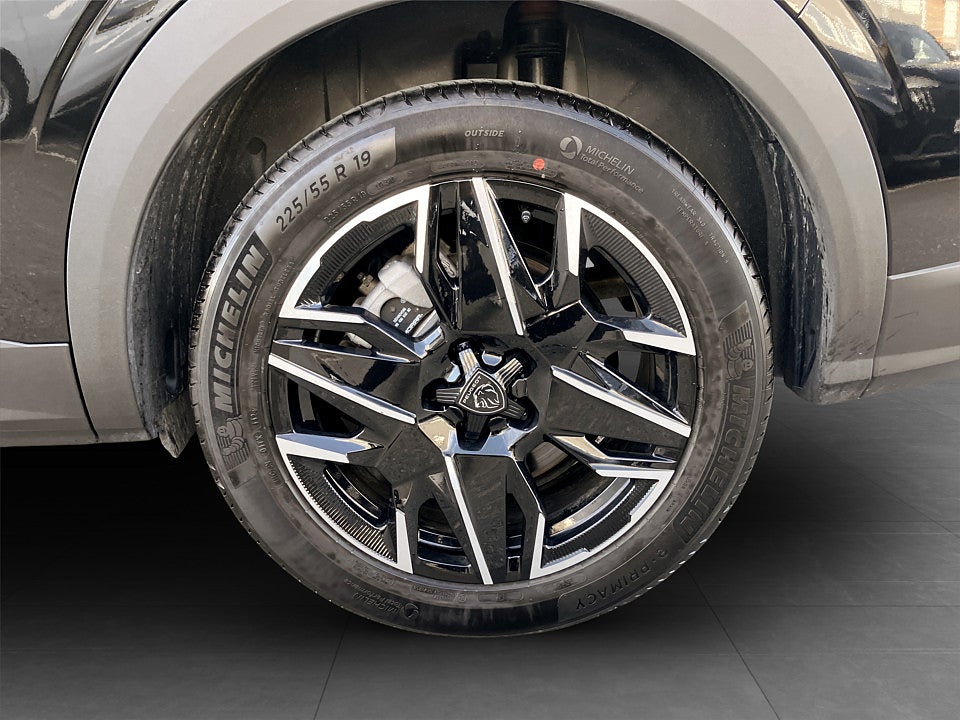Bild på Peugeot 5008 GT Hybrid 145hk Aut 7-SITS B-KAMERA NAVI
