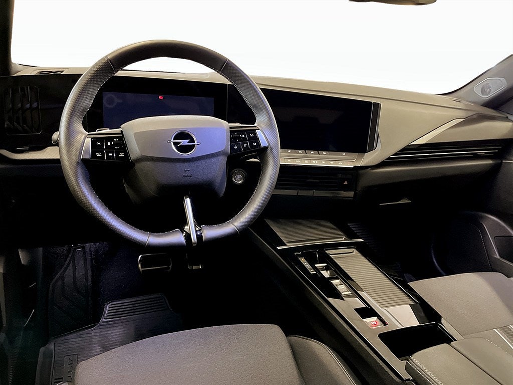 Bild på Opel Astra ST GS 1.2 PT 130hk Aut - BACKKAMERA, CARPLAY