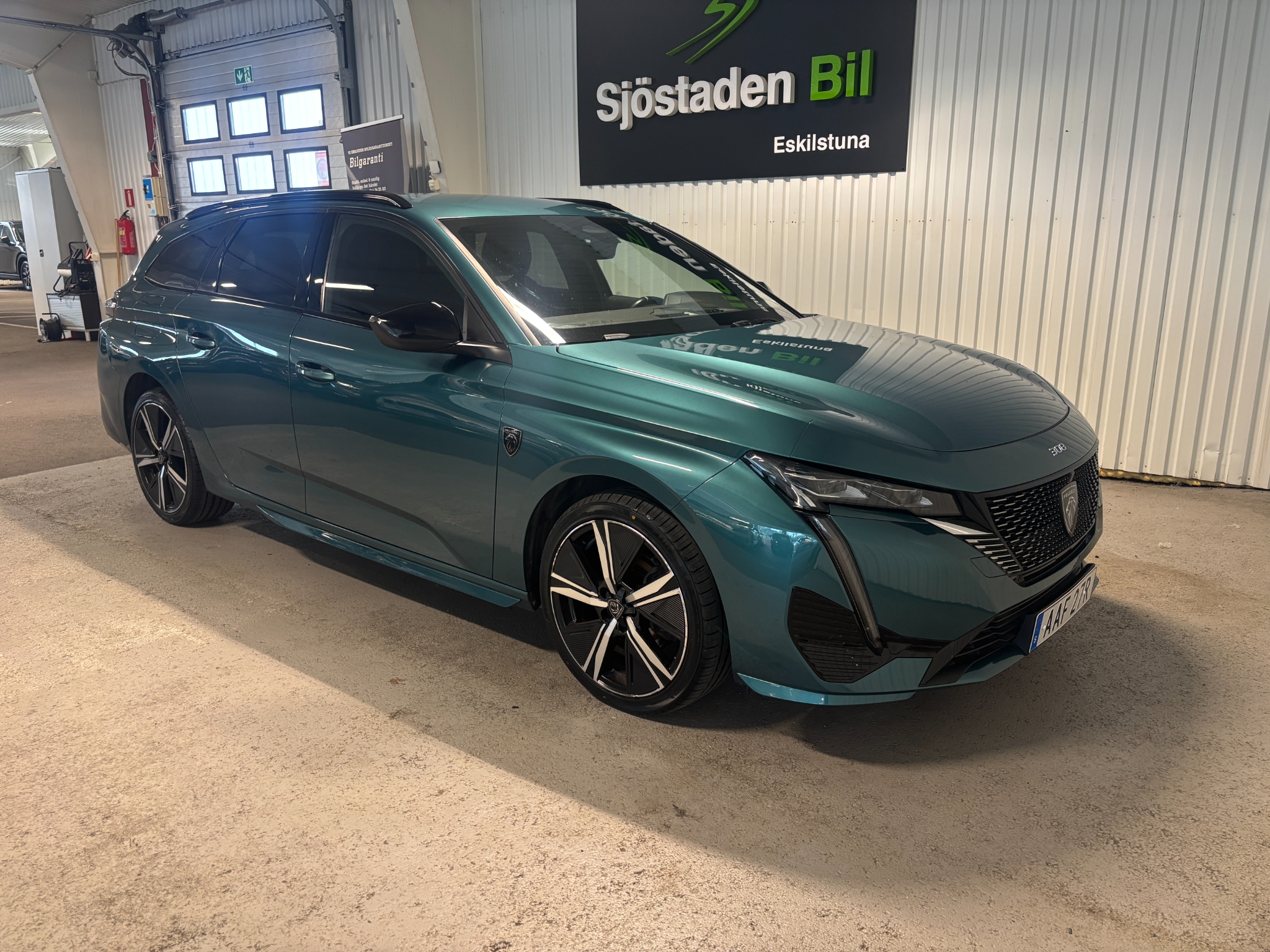 Peugeot 308 SW 1.2 PureTech 130 EAT 360 2022, bild 6/42