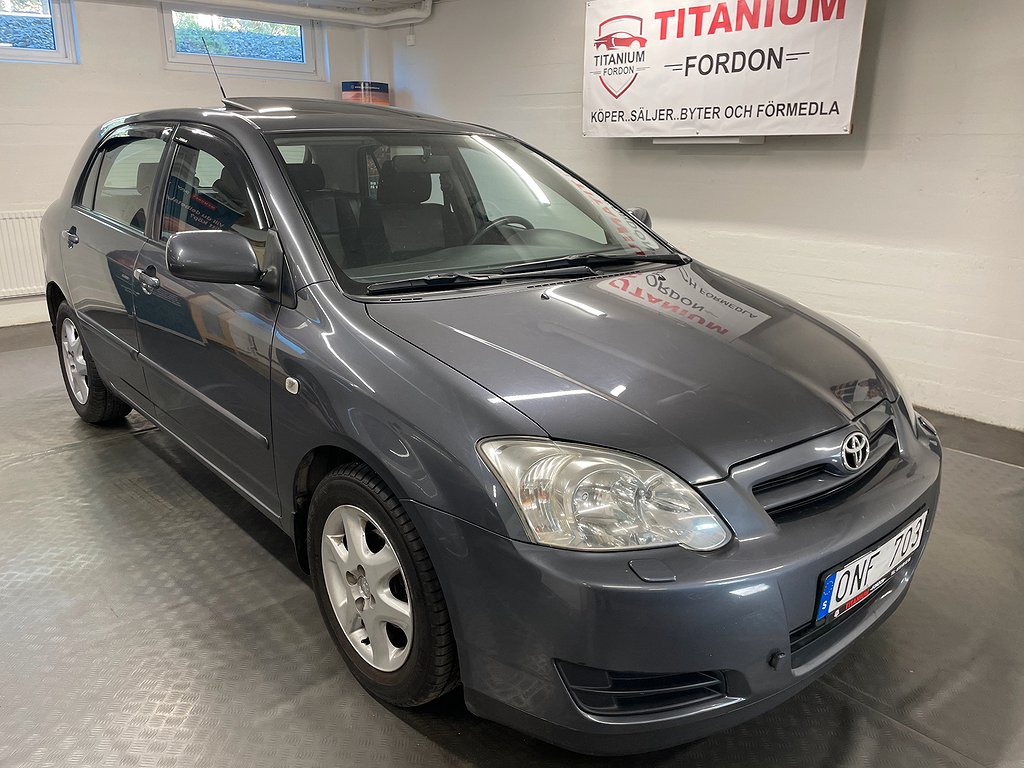 Toyota Corolla 5-dörrars 1.6 VVT-i Euro 4 taklucka