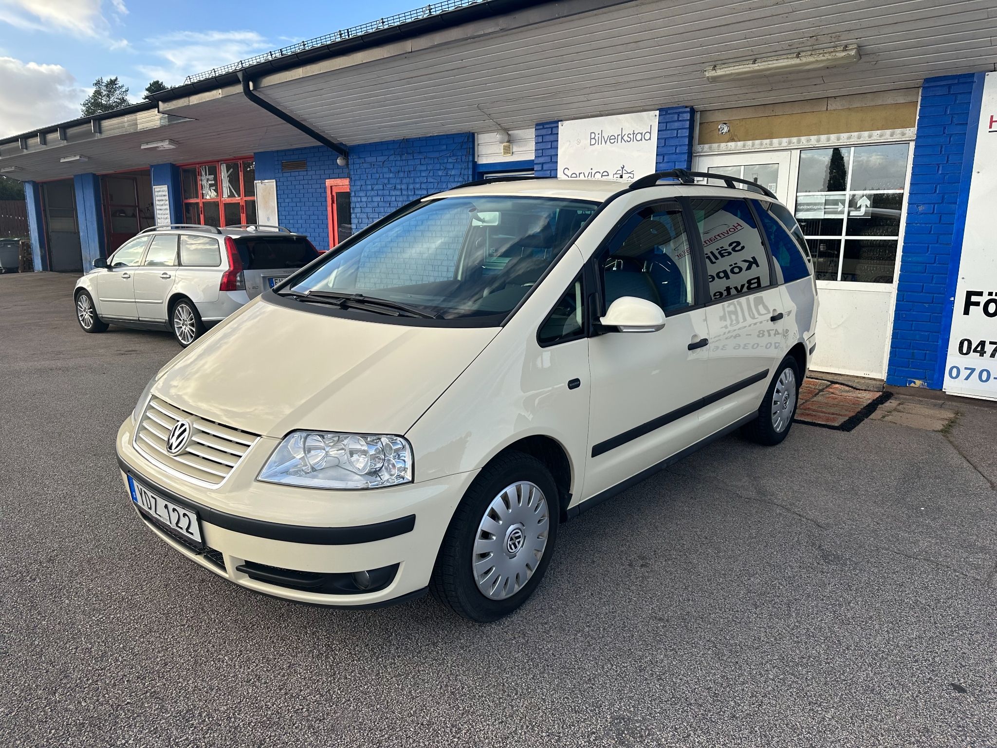 Volkswagen Sharan 2009, kuva 3/38