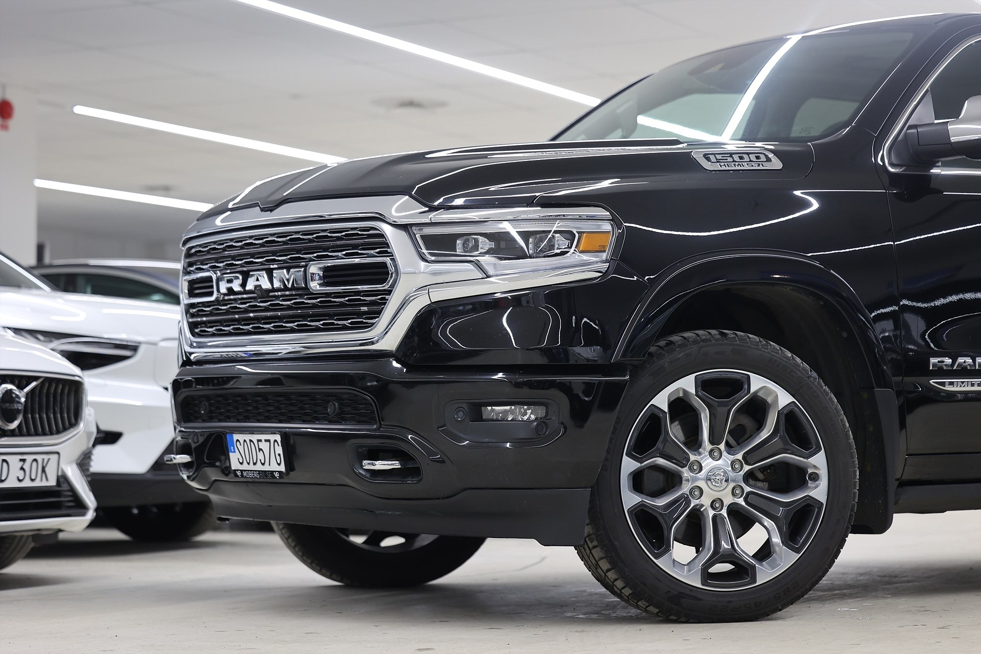 Dodge RAM 1500 2020, kuva 4/53
