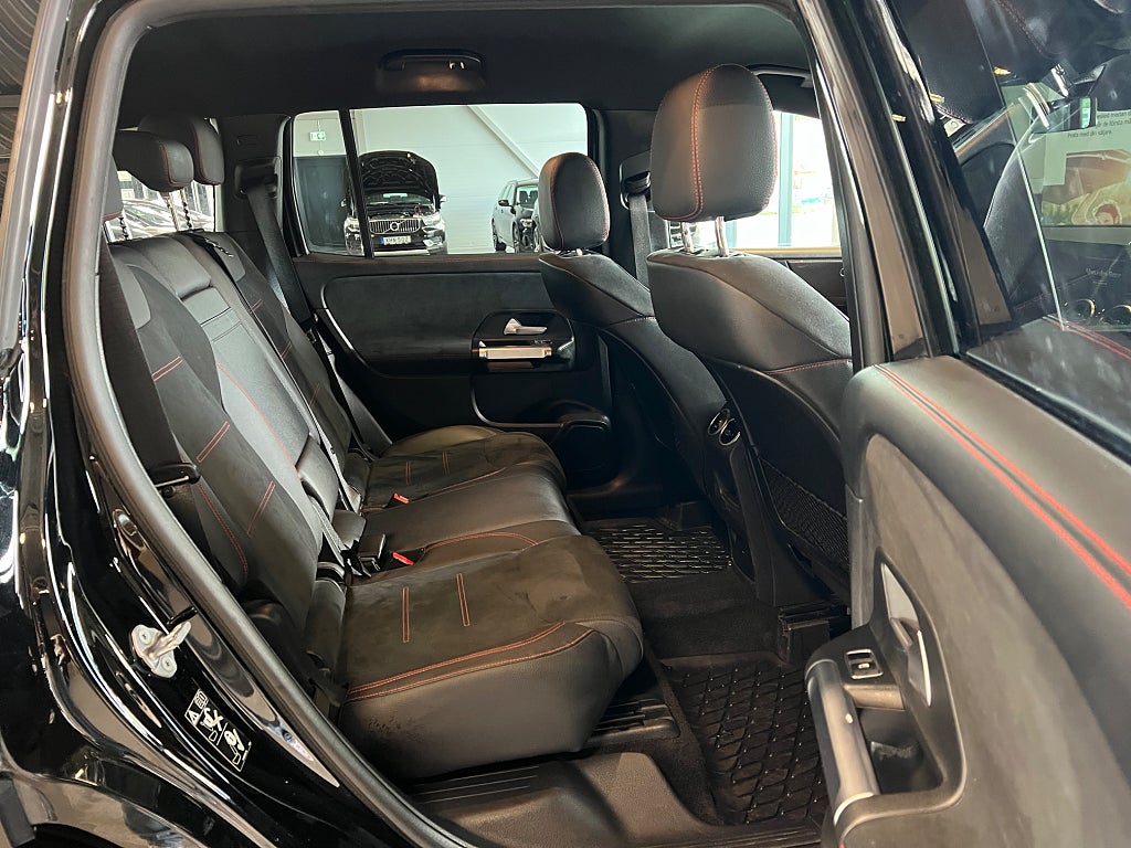 Mercedes-Benz GLB 2023 - miniatyr 14