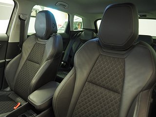 SUV Skoda Karoq 16 av 24