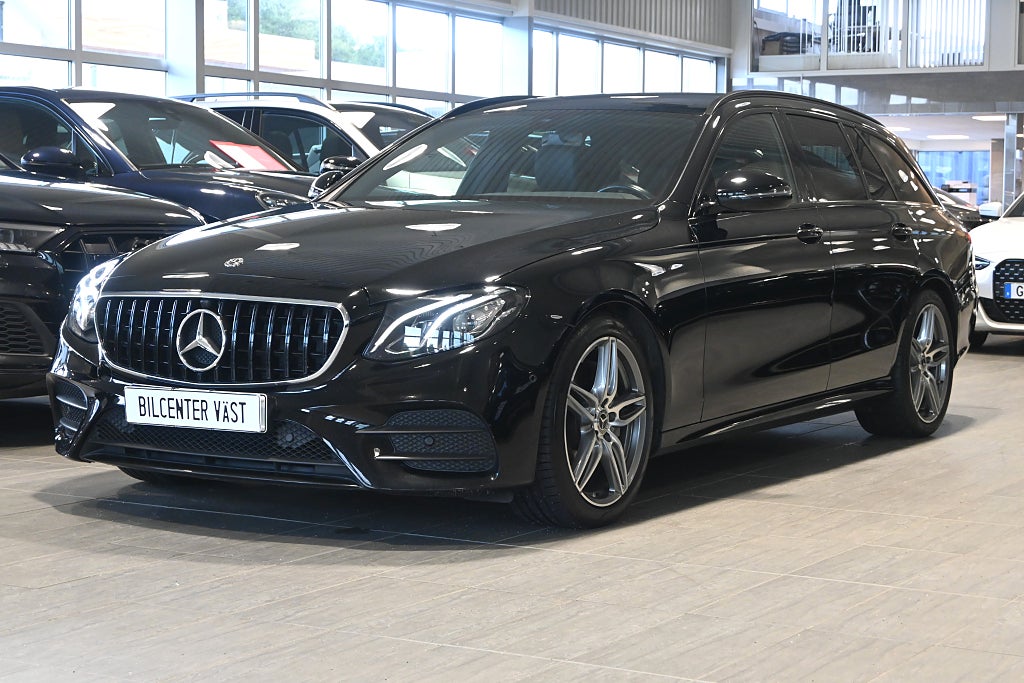 Mercedes-Benz E 200 T d AMG Line Widescreen *HJULKAMPANJ* Drag Värmare