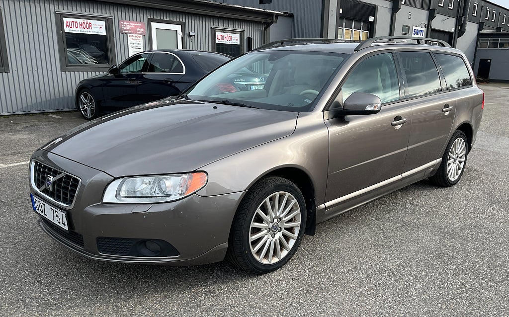Volvo V70 2.5T Momentum Euro 4