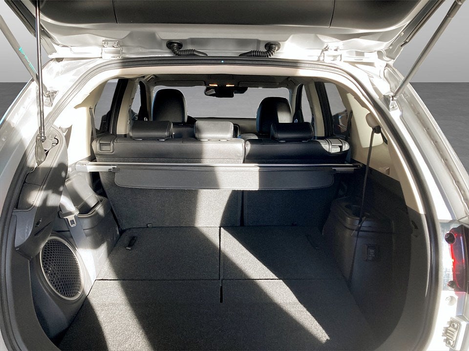 Bild på Mitsubishi Outlander Business 2.0 150hk Aut 4WD - 7-SITS, B-KAMERA