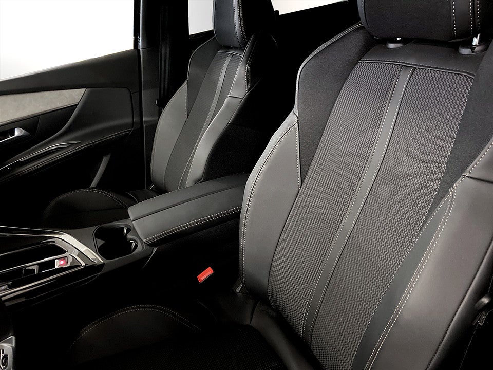 Bild på Peugeot 5008 GT 1.2 PT 130hk Aut - 7-SITS, B-KAMERA