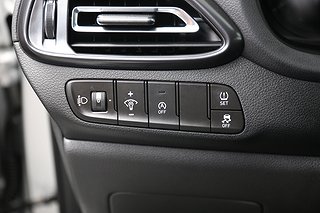 Halvkombi Hyundai i30 7 av 23