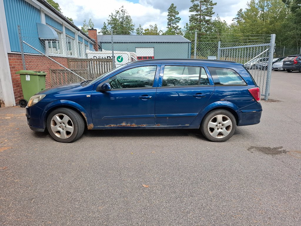 Opel Astra Caravan 1.6 Twinport dragkrok 