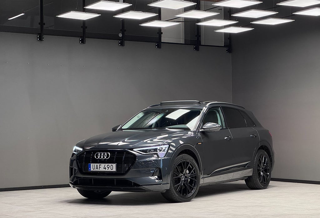Audi E-Tron 55 quattro / Panorama / Drag / 360° kamera /