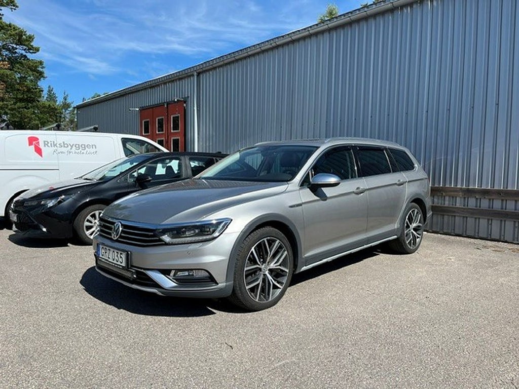 Volkswagen Passat Alltrack PASSAT 240hk Drag, D-värmare,...