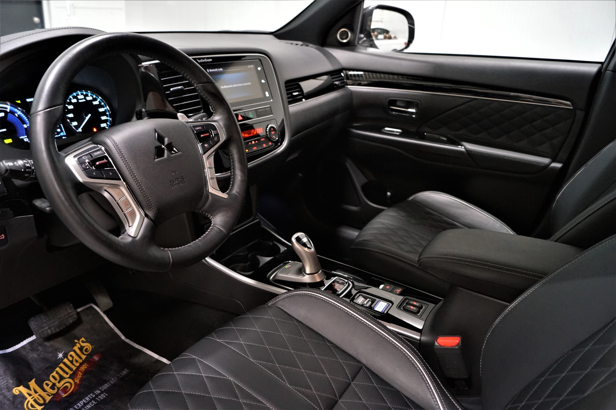 Mitsubishi Outlander 2019, bild 5/52
