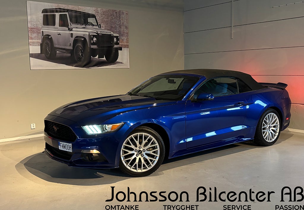 Ford Mustang EcoBoost Convertible Automat Skinn Kyless Navi 314hk