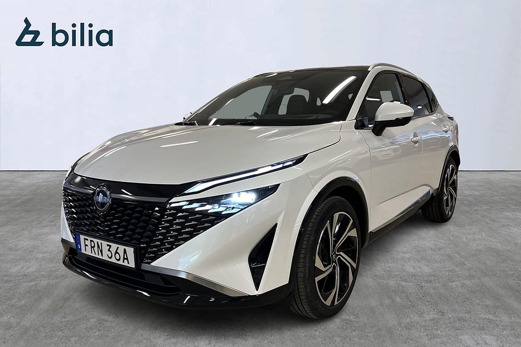 Nissan Qashqai Tekna+/Head-up/Panorama/s&v-däck/Bose/360...
