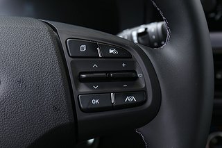 Halvkombi Hyundai i10 10 av 18