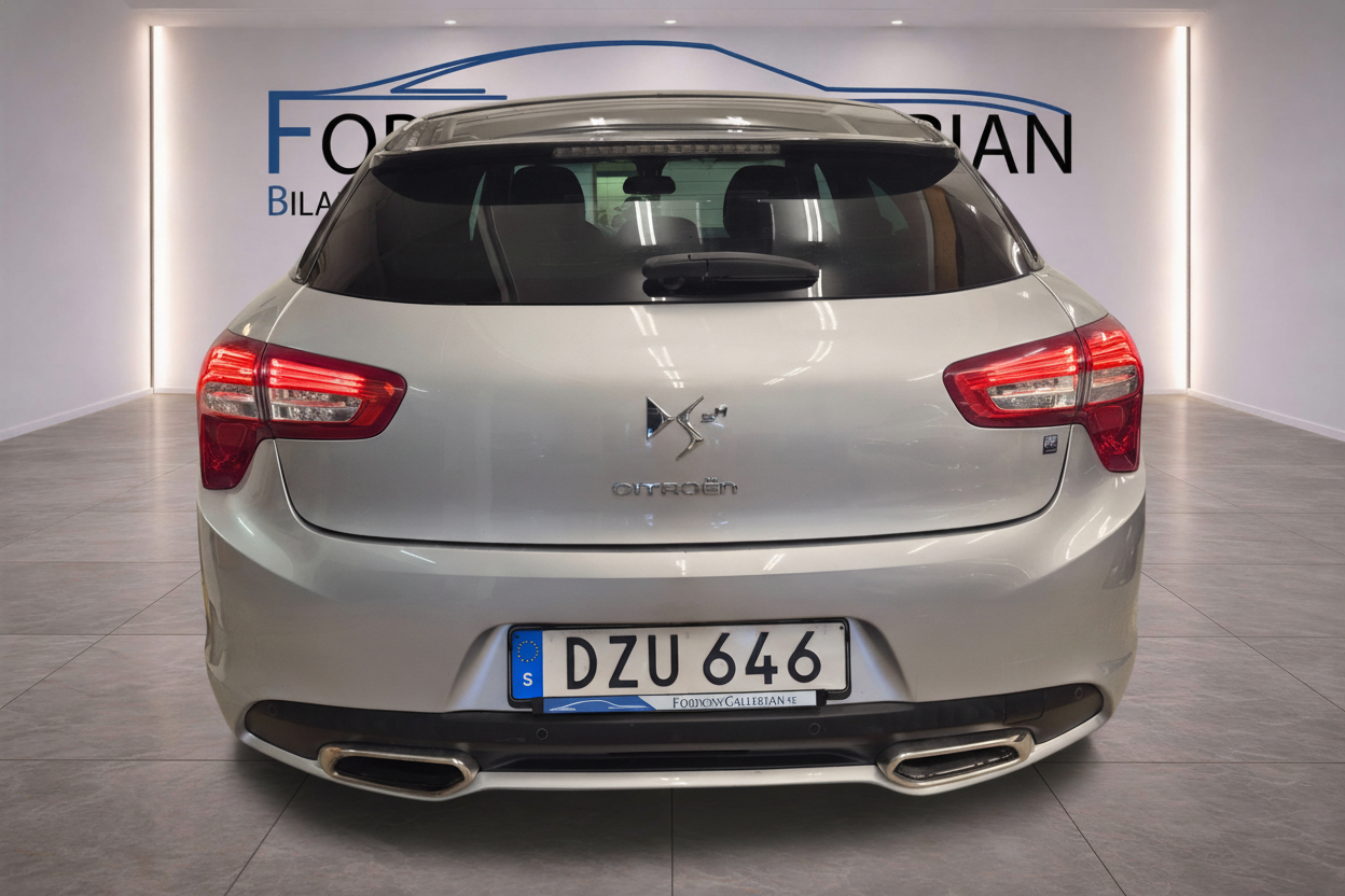 Citroen DS5 2012, photo 5/10