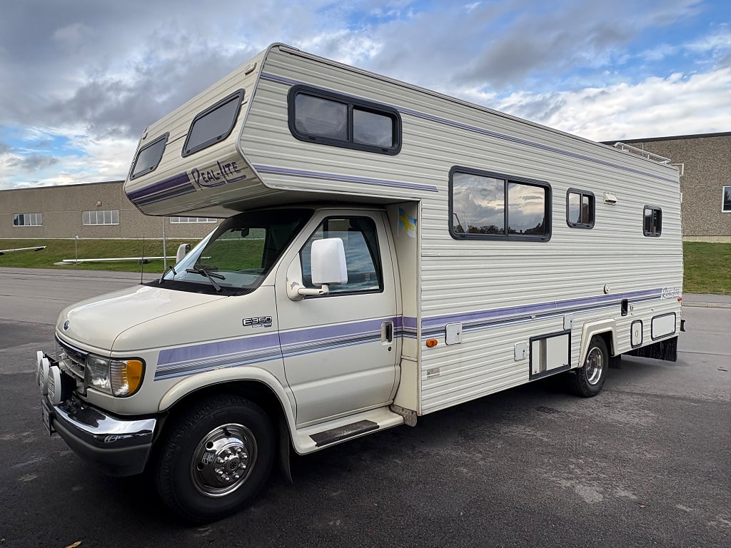 Ford E350 Real -Lite 