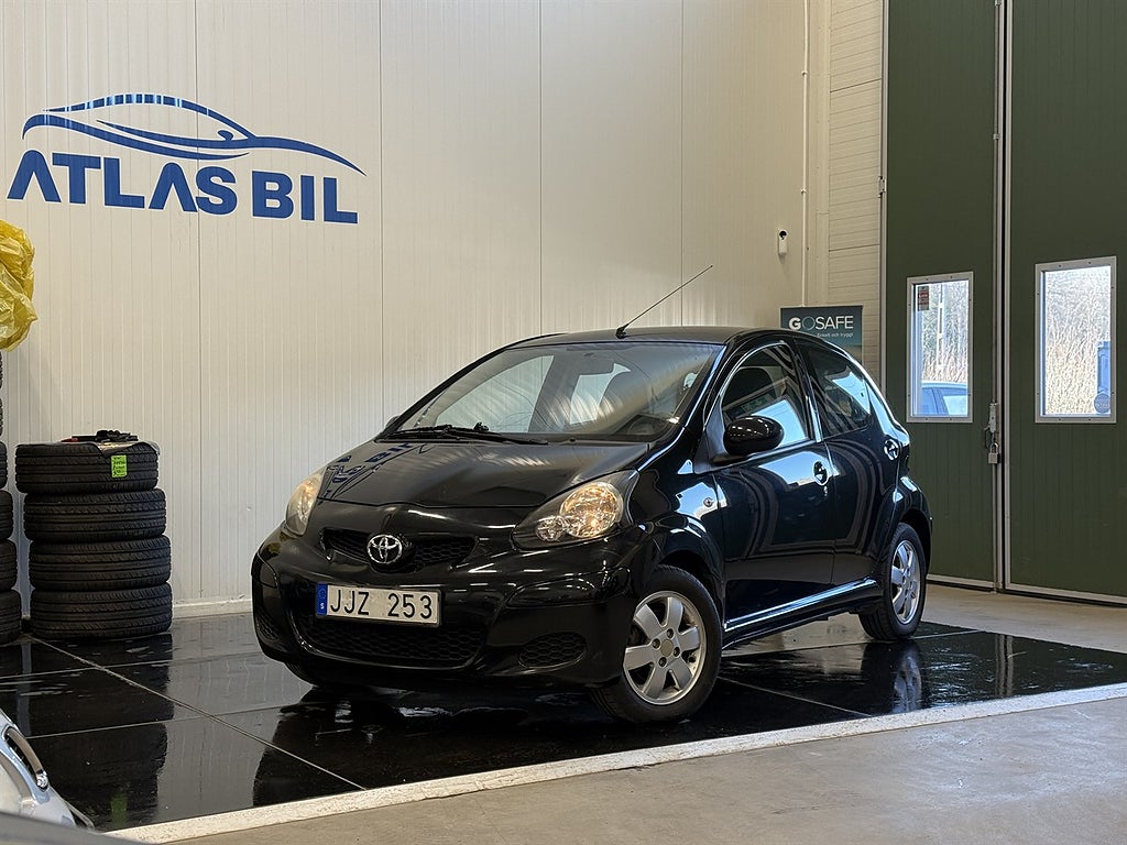 Toyota Aygo 5-dörrar 1.0 VVT-i Manuell 68hk
