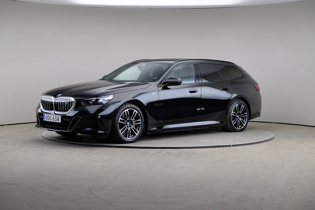 BMW i5 eDrive 340hk M Sport Drag Läder