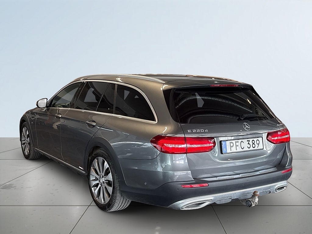 Mercedes-Benz E 220 d 4MATIC All-Terrain Burmester/Drag/Kamera/MoK/Navi