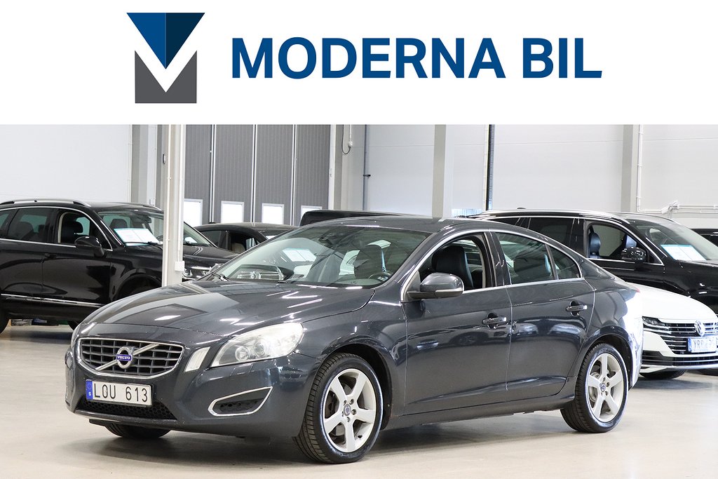 Volvo S60 D3 SUMMUM AUTOMAT VÄRMARE DRAGKROK HELSKINN PDC 