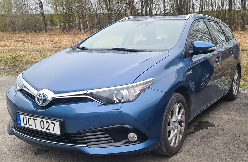 Toyota Auris Touring Sports Hybrid 1,8 HSD TS ACTIVE