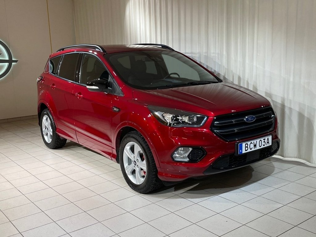 Ford Kuga 1,5 ST-Line Aut Drag M-värmare Elbaklucka B-kamera