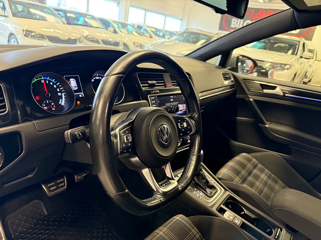 Volkswagen Golf 2016 - miniatyr 13