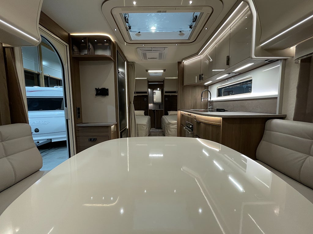 Kabe Imperial 630 TDL E2 KS /AC/Läder/Långbäddar/Badrum bak - Kabe