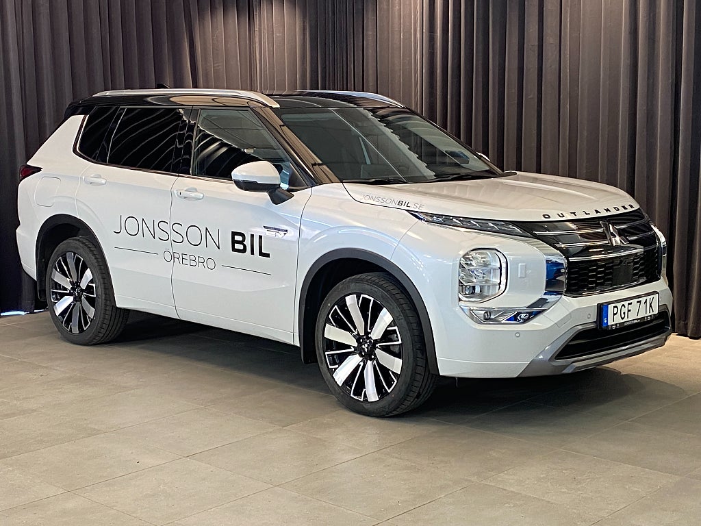 Mitsubishi Outlander INSTYLE PHEV 2 TONE