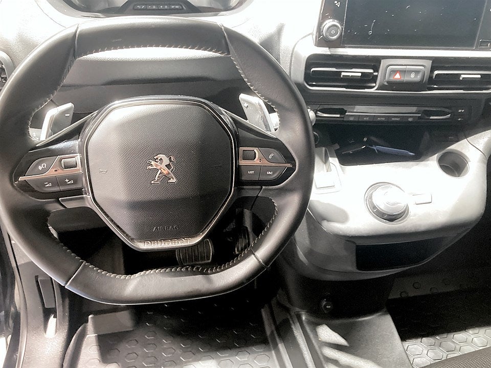 Bild på Peugeot Partner PRO+ 1.5 BHDi 130hk Aut L1 - ALU FÄLG,DRAG,ACC