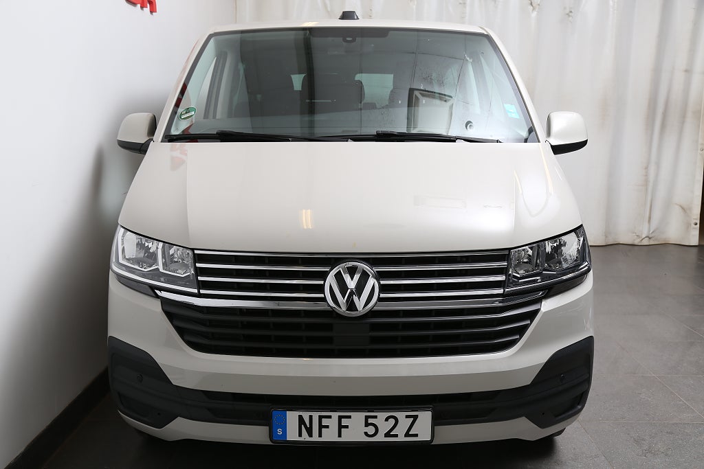 Volkswagen Caravelle 2,0 TDI Comfortline Kombi 9-sits Värmare Drag Leasbar
